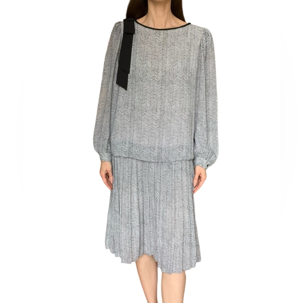 90’s Vintage Pleated Drop Waist Formal Herringbone Dress